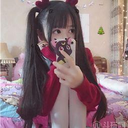 蔡萝莉吃瓜,揭秘网红圈层的热议焦点