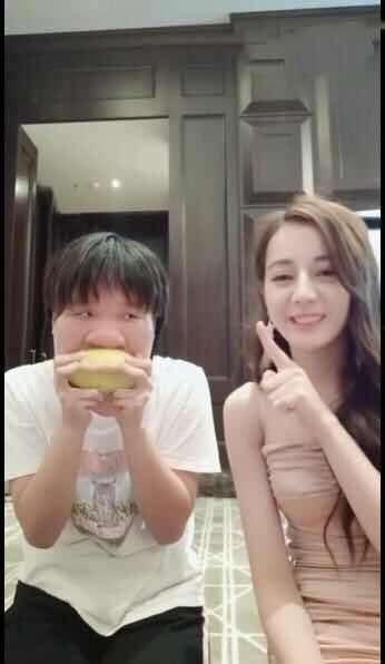 吃瓜热门搞笑视频