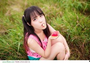 美女吃瓜吃货主播视频下载,美女吃货主播带你领略美食魅力