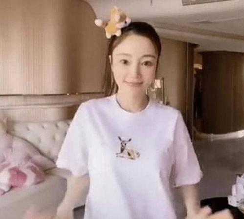 李小璐吃瓜绯闻视频播放,吃瓜群众热议不断