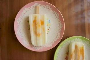 宝宝吃白兰瓜雪糕,白兰瓜雪糕，清凉甜蜜的味蕾之旅