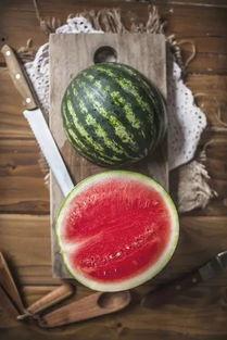 哈尔滨吃瓜,探寻冰城特色美食之旅