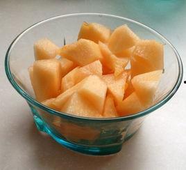 孕妇便秘吃哈密瓜,哈密瓜助您轻松缓解不适