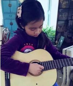 吉他妹妹吃瓜,揭秘娱乐圈背后的故事