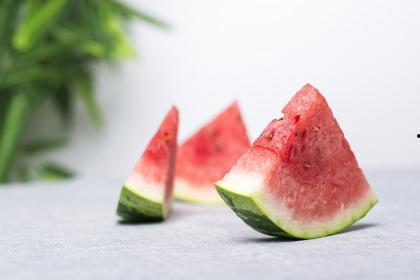 怀孕梦见吃羊角瓜