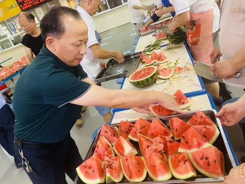 重庆高中吃瓜,吃瓜群众眼中的校园生活剪影